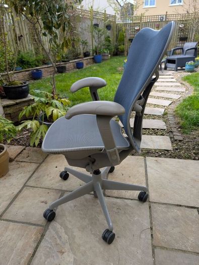 ergonomic office chair