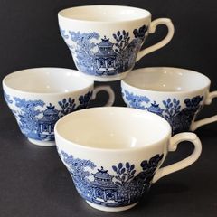A Set of 4 Churchill Blue Willow Transferware Teacups