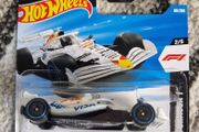 Hot Wheels - F1 Visa Cash App Racing Bulls Formula One Team