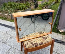 cabinet (2 pieces available)