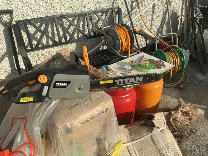 chain saw