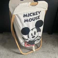 Laundry basket / toy basket