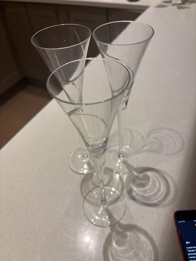 Louise Kennedy for Tipperary Crystal "Spindle Tree " Champagne Flutes (3)
