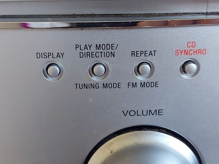 Sony Micro Hi-Fi Component System, Model CMT-CPZ1, Radio, Tape CD, mini disc link, all working great and in excellent condition