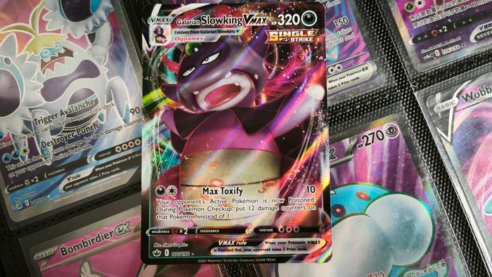 Galarian Slowking VMAX ! Ultra Rare ! from Chilling Reign Set ! 2021 ! Pokemon Card !