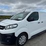 2020 Opel Vivaro Image 2