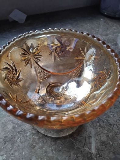 A Gorgeous Vintage 2piece Vintage Carnival Glass Set