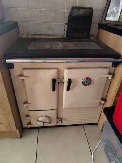 Antique Rayburn Stove Working