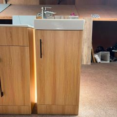 Clearance Deal Oak Cloakroom Vanity Unit Sink