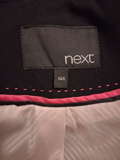 Fitted Black Blazer