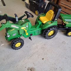 Rolly Toys John Deere Tractor & Trailer