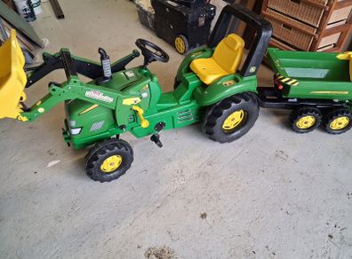 Rolly Toys John Deere Tractor & Trailer