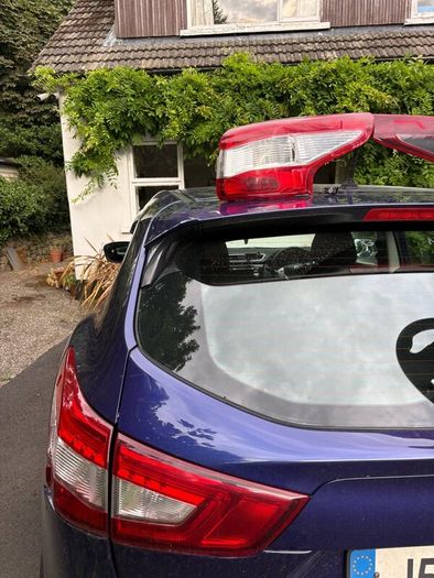 Qashqai 2014 - 2017rear lights and steering wheel