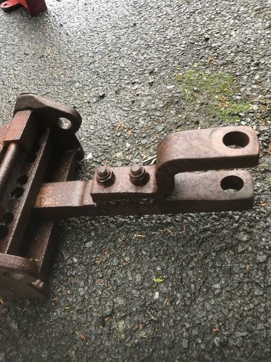massey Ferguson swinging draw bar 135 35