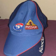 AFL Western Bulldogs On-Field  Cap
