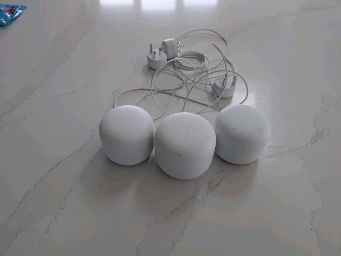 Google Nest Wifi &