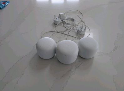 Google Nest Wifi &