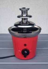 Mini chocolate fountain