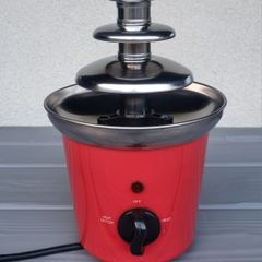 Mini chocolate fountain