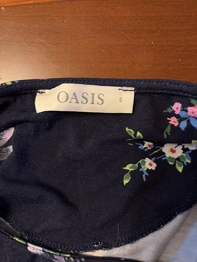 Beautiful famine Oasis dress hardly worn