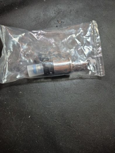Meat& Doria Fuel injector 75114556 New