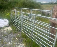 14 foot field gate