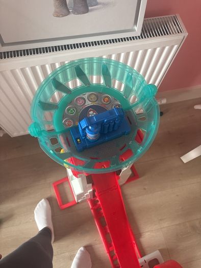 paw patrol rescue wheels super loop hq
