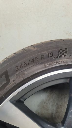 19" Audi alloys