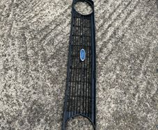 Ford Escort mk2 Grill