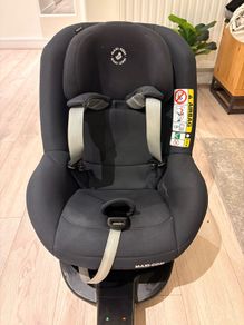 Maxi Cosi Car Seat with Isofix