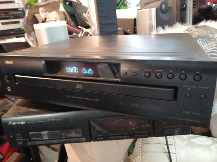 DENON 5cd player