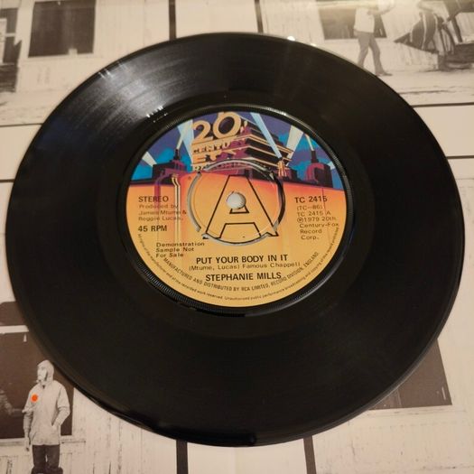 Stephanie Mills - Put Your Body In It (Promo)