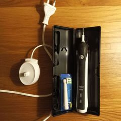 Electric toothbrush