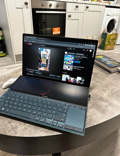 Asus UX 482 16gb ram 512ssd Mint Condition