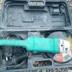 9" Grinder with case