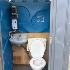 Mains portable toilet