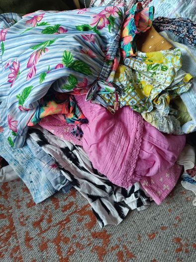 Girls summer clothes bundle age 6-7