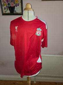 Early 2000s Liverpool Fan Jersey - XL size