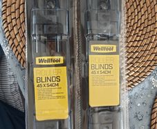 Car roller blind