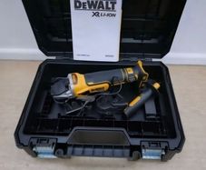 DeWALT 18V XR Cordless Brushless Angle Grinder 125mm. Closing down sale - all must go!