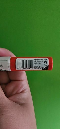 The Body Shop Vinyl Lip Gloss in Power Move in 7ml