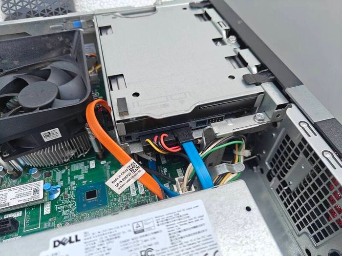 Dell Vostro 3470