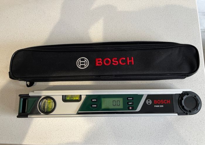 Bosch digital angle finder (new)