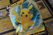Pikachu V ! Sword and Shield Promo ! 2022 ! Pokemon Card !