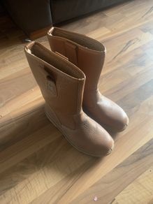 safety boots