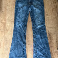Flared jeans