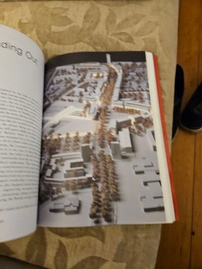 The Construction Of Dublin By Frank Mcdonald. First Edition Large Volume Paperback In Good Condition.  See Photos For Same.