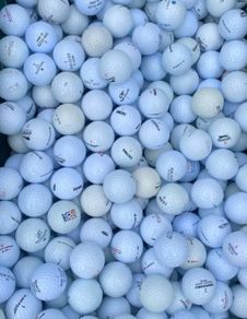 Mixed golf balls
