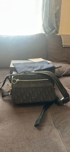 DlOR Safari Messenger Bag