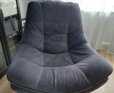 Fabric Swivel chair